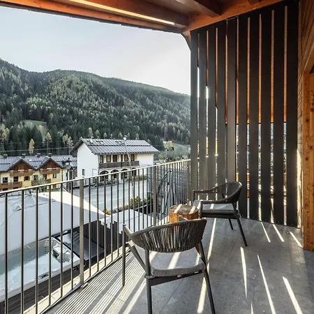 Hotel Ravelli Luxury Spa Mezzana  Exterior photo