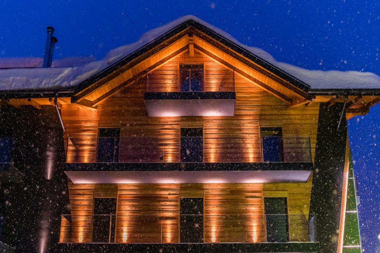 Ravelli Luxury Hotel