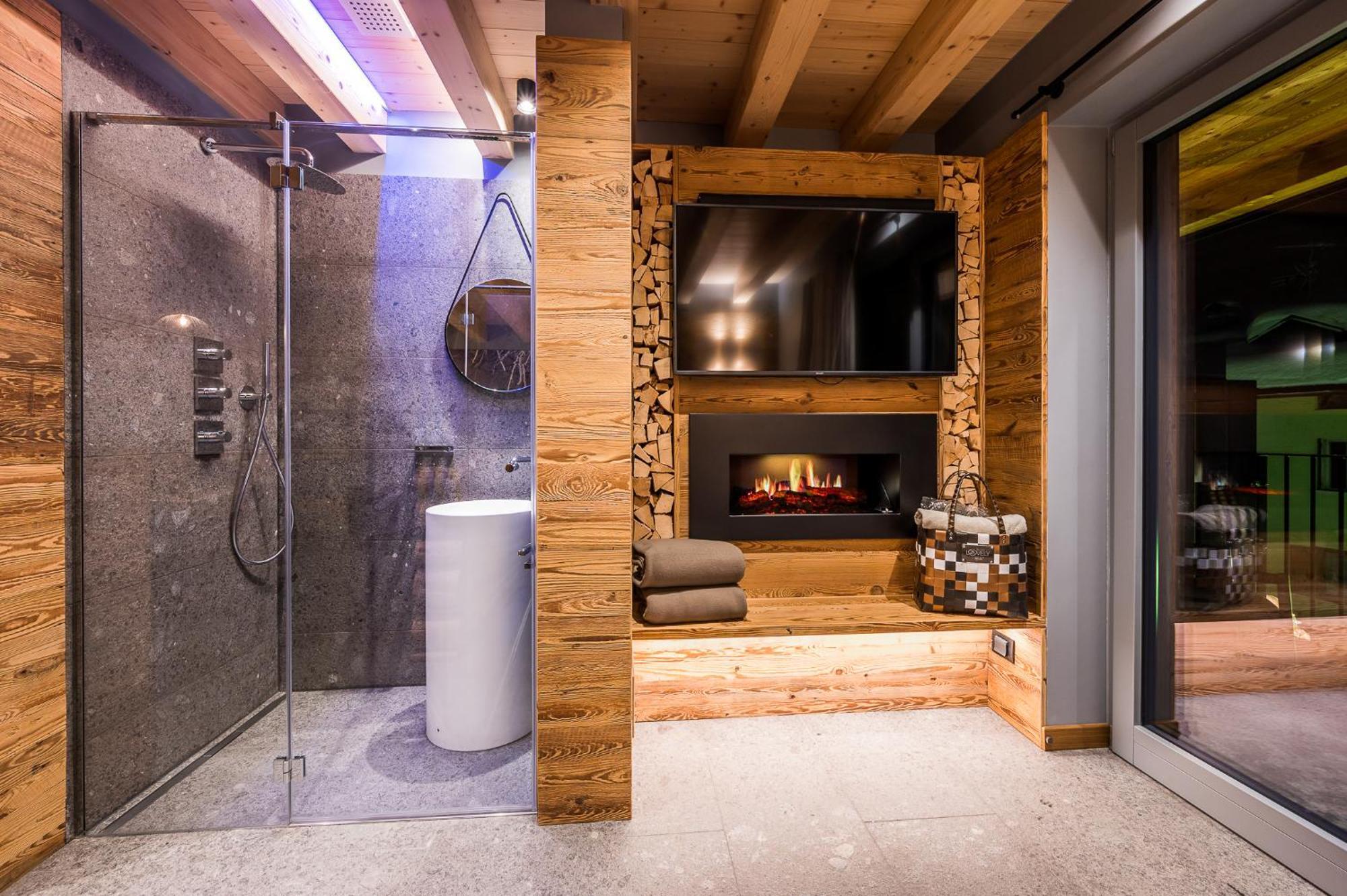 Ravelli Luxury 4*