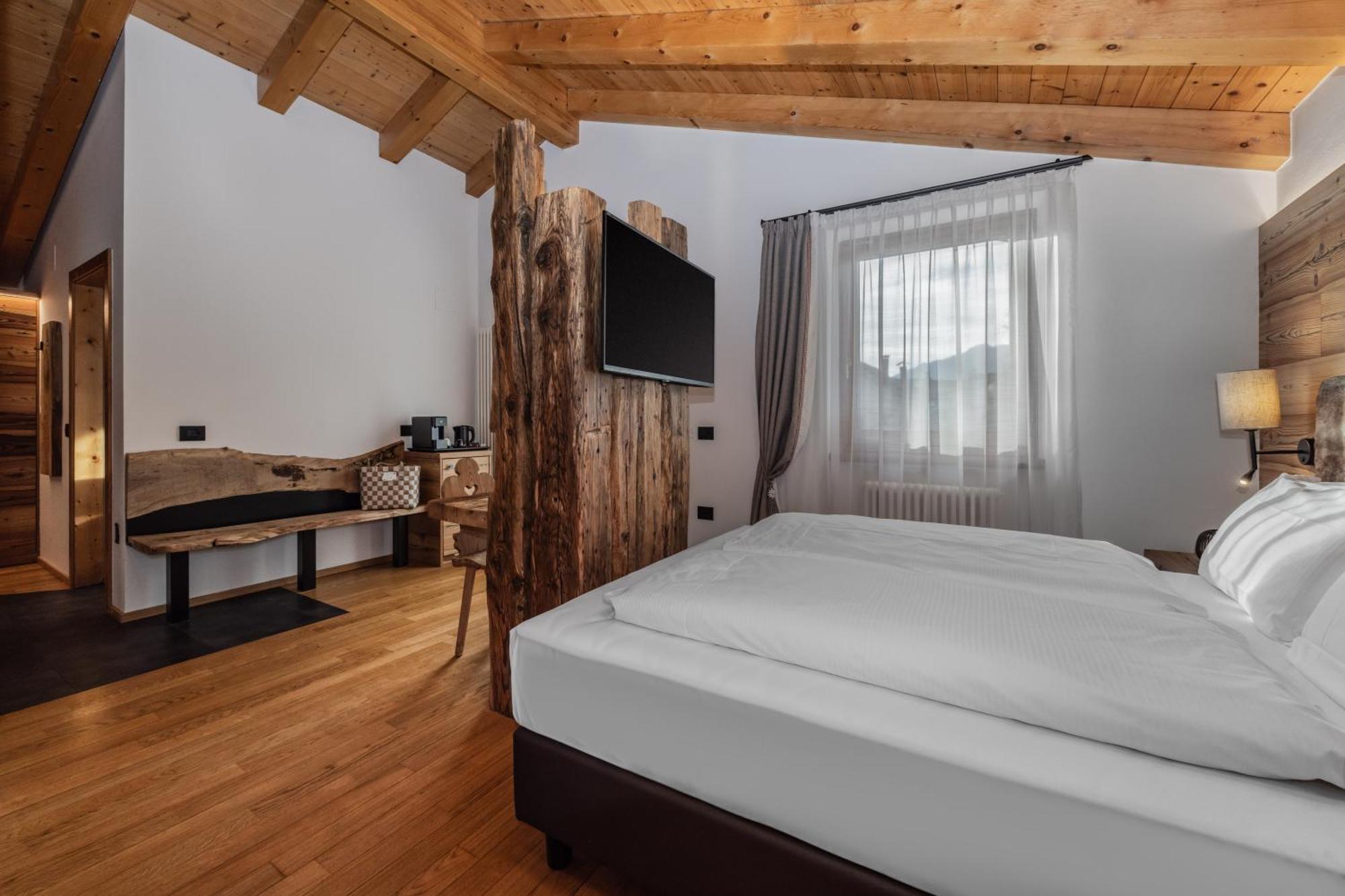Ravelli Luxury 4*