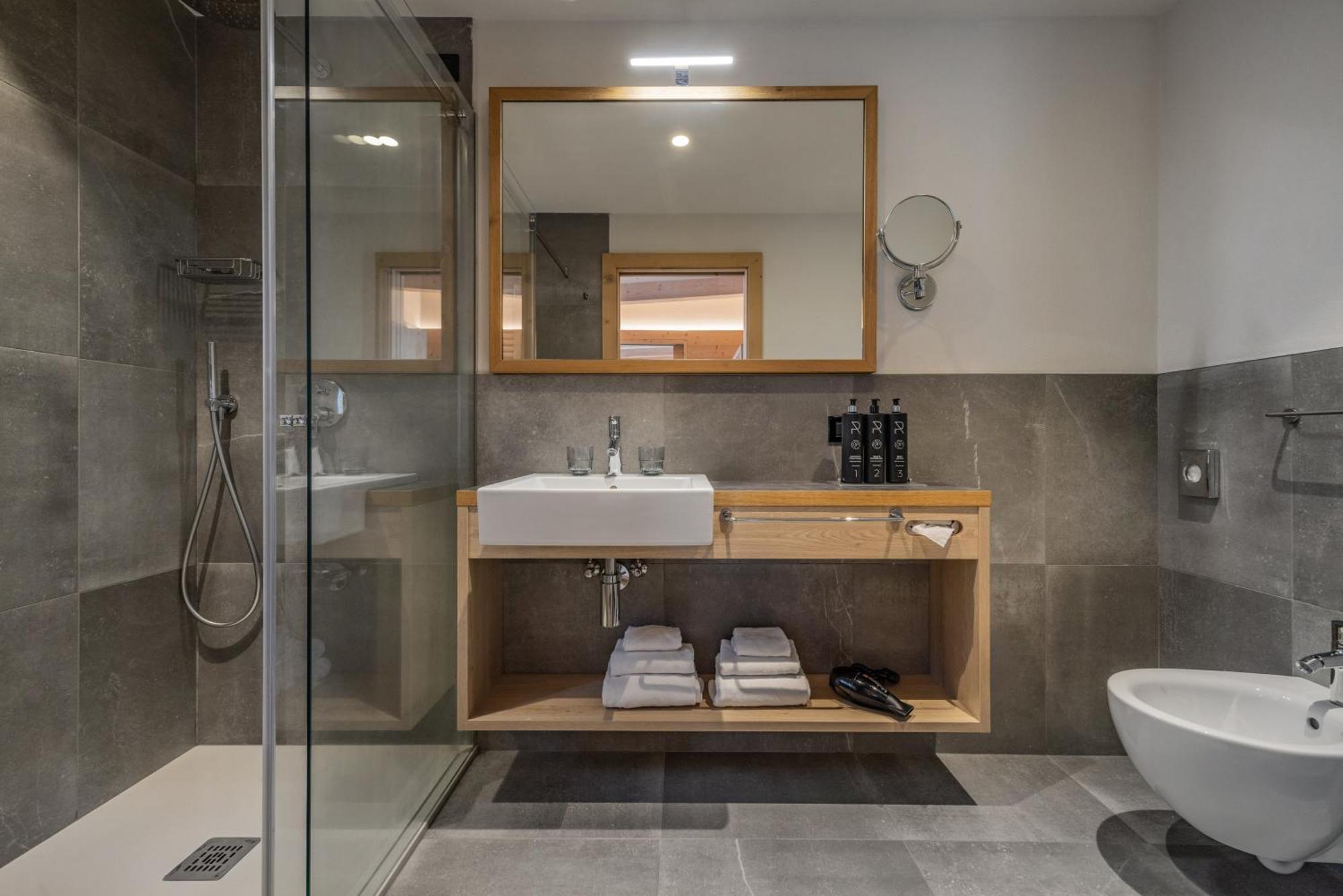 Hotel Ravelli 4*