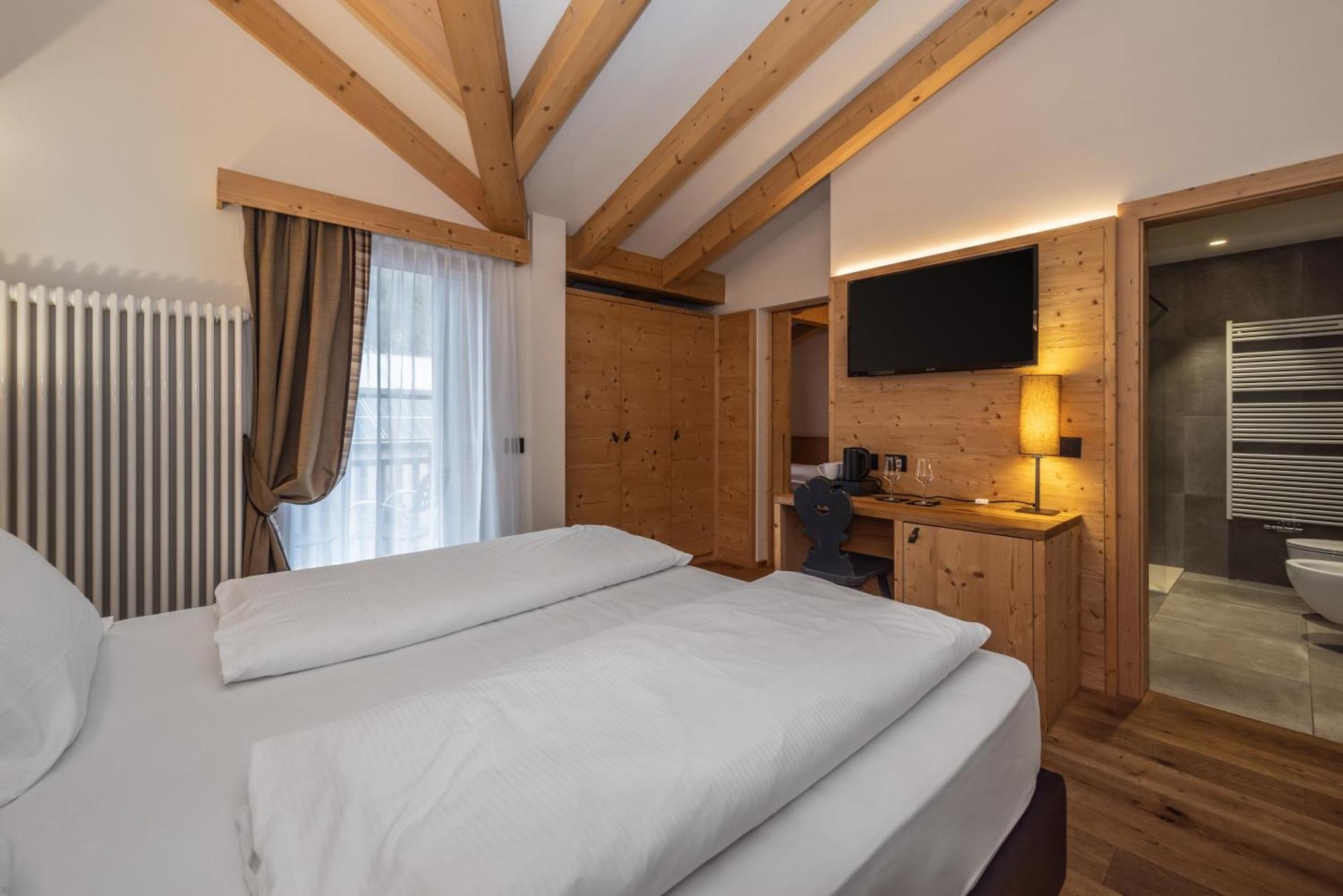 Ravelli Luxury Hotel Mezzana (Trentino Alto Adige)