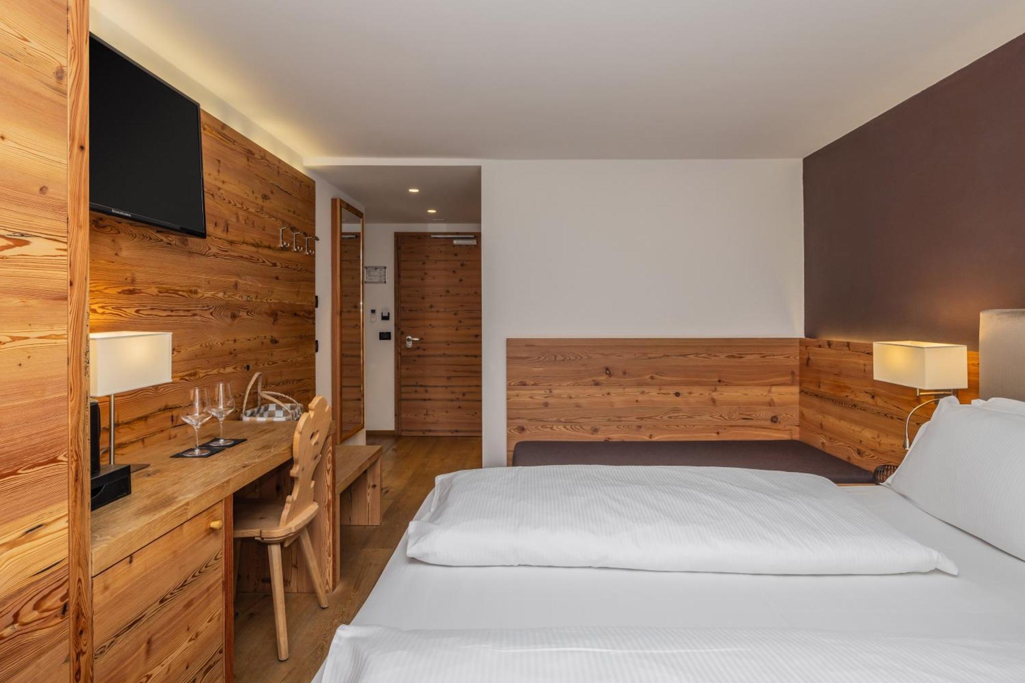 Ravelli Luxury 4* Mezzana (Trentino Alto Adige)