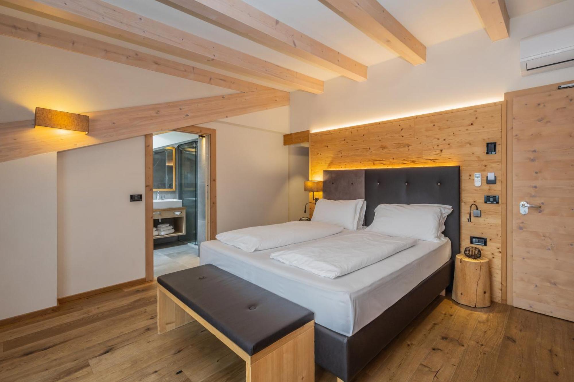 Ravelli Luxury 4*
