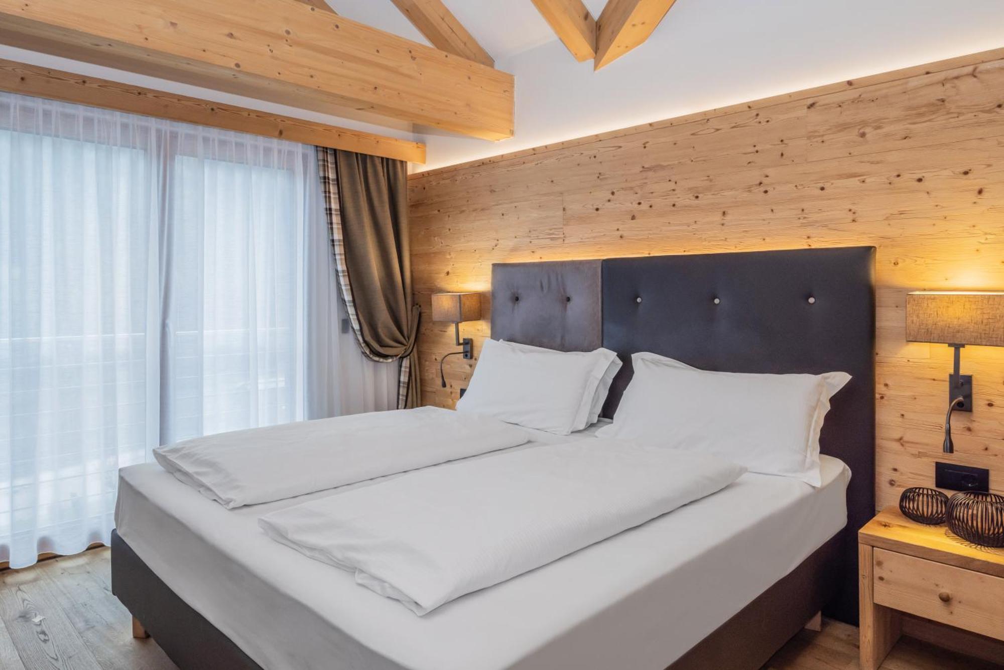 Ravelli Luxury 4*