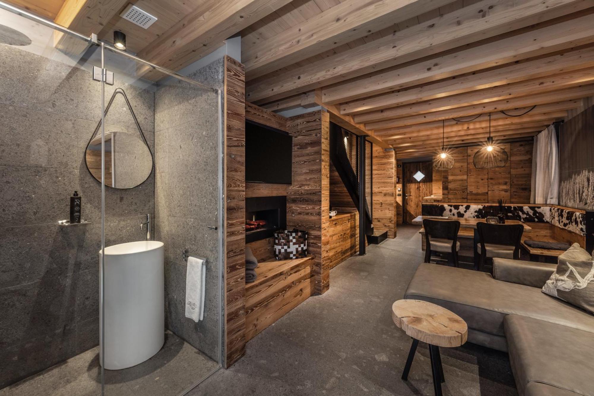 Hotel Ravelli Luxury 4*