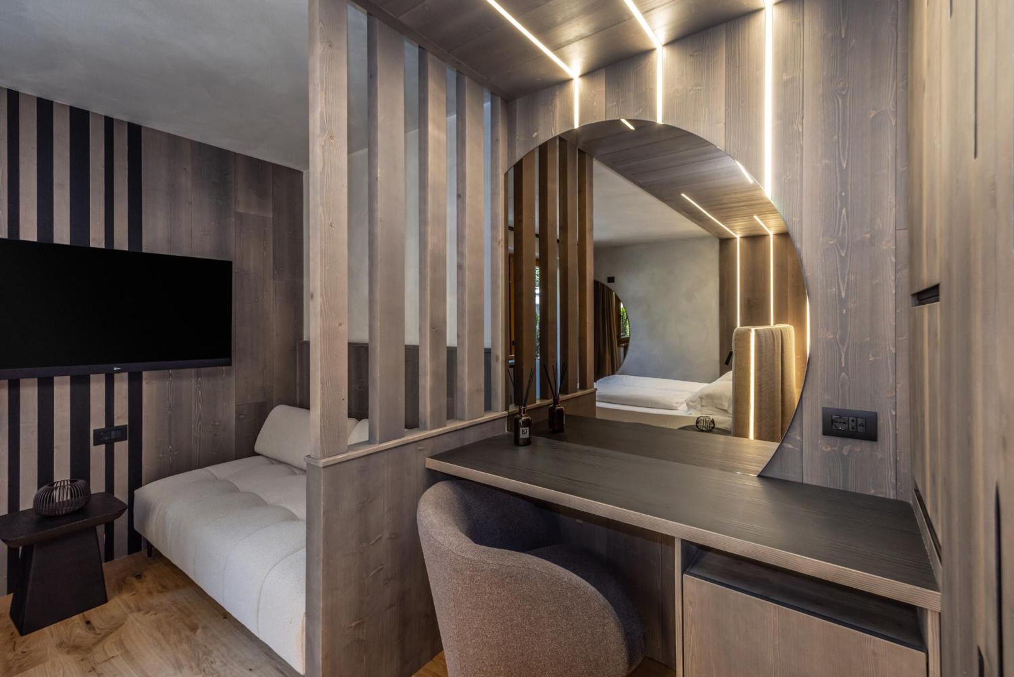 Ravelli Luxury 4*