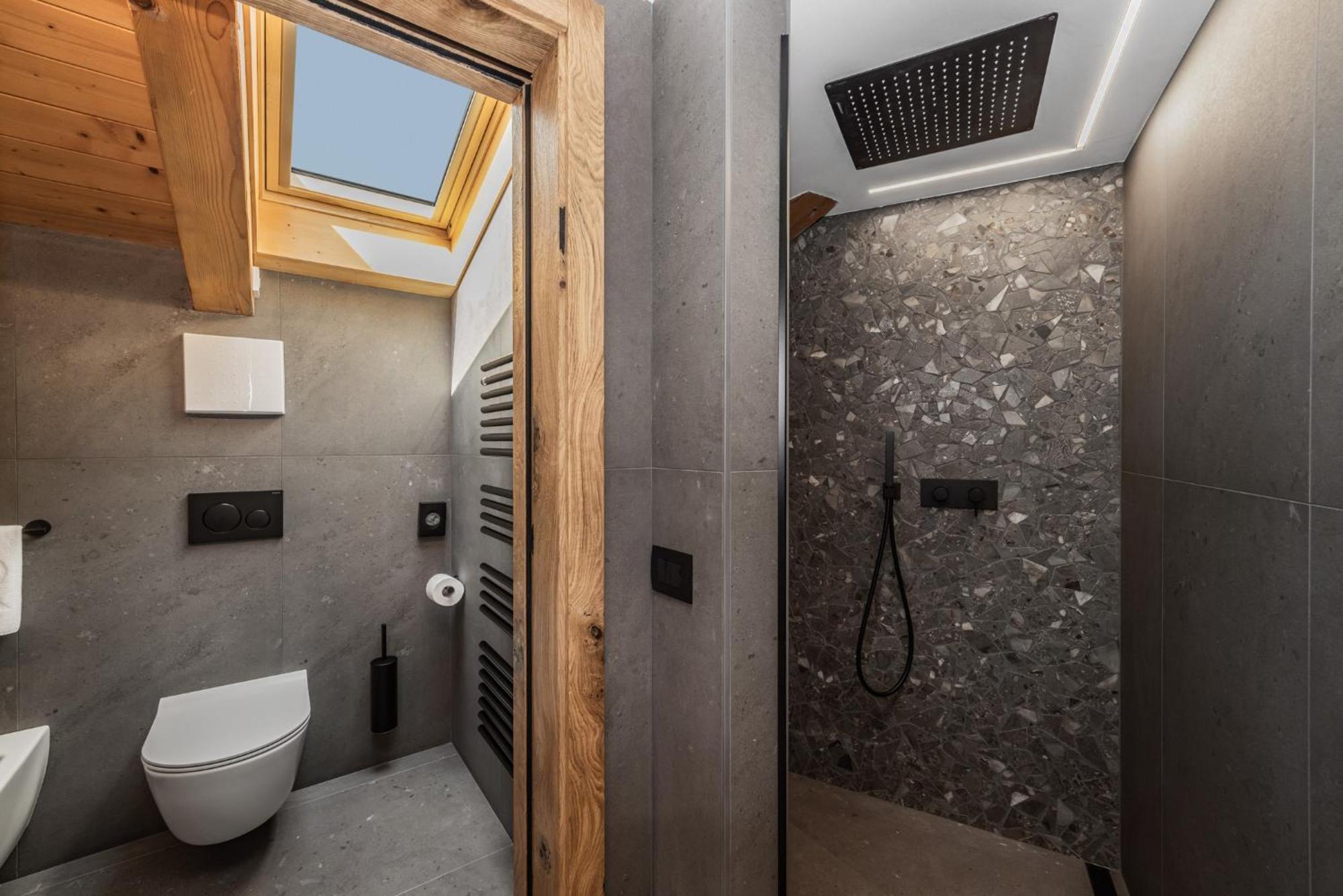 Ravelli Luxury